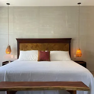 *casa Aluxes- Guesthouse* Aparthotel
